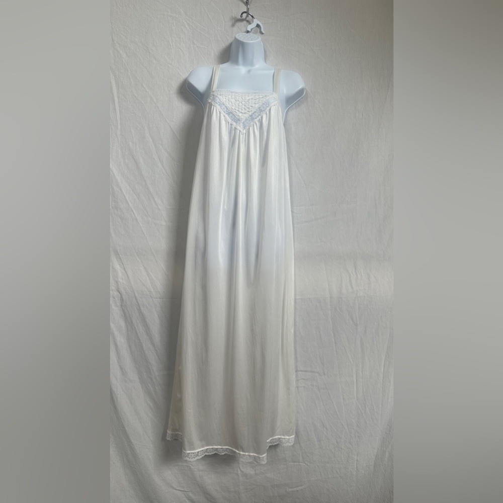 White nightgown Jennifer Dale Vintage Size 7